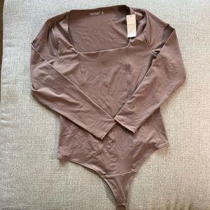 Abercrombie & Fitch Soft AF Collection Square Neck Bodysuit